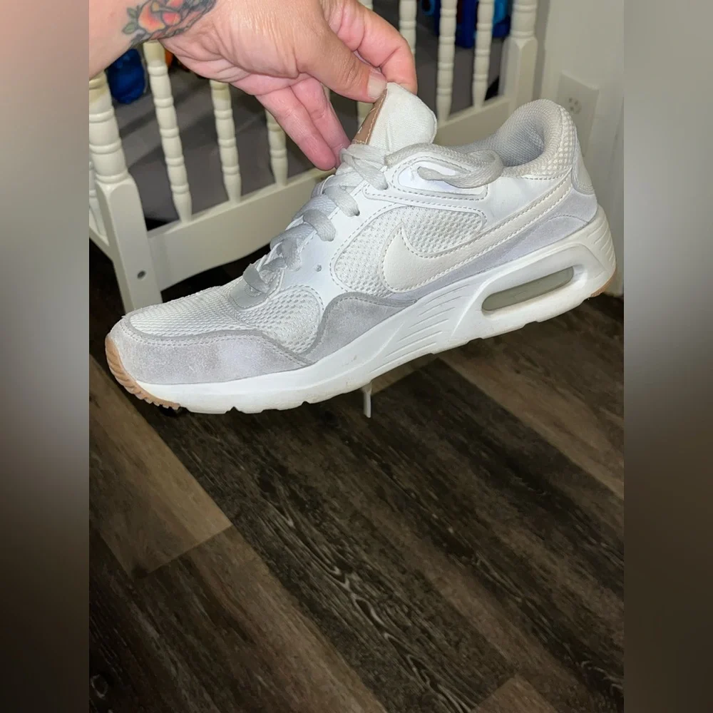Nike Air Max SC Women’s Sneakers Size 10 – White Gray Casual Shoes‎ EUC